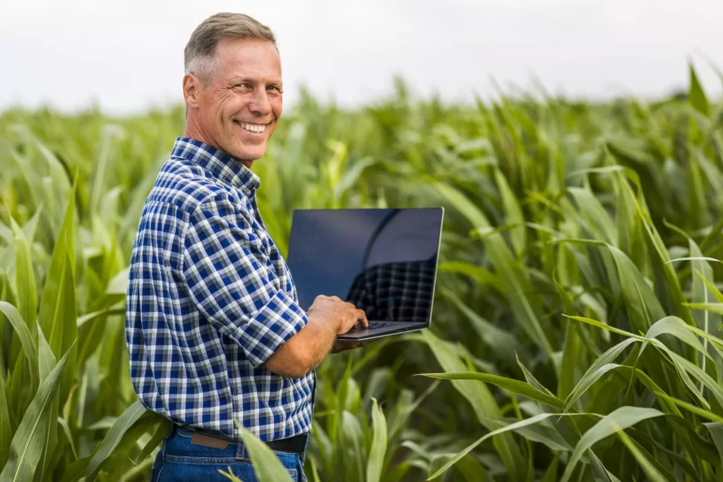 aplicativo para agronegócio farms agricultura mapas de satélite previsão do tempo medição de área polígonos ndvi